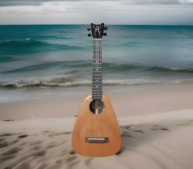 Romero Creations Vibrante Tiny Tenor Cedar Pau